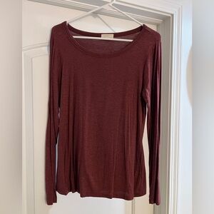 Cupio maroon sweater